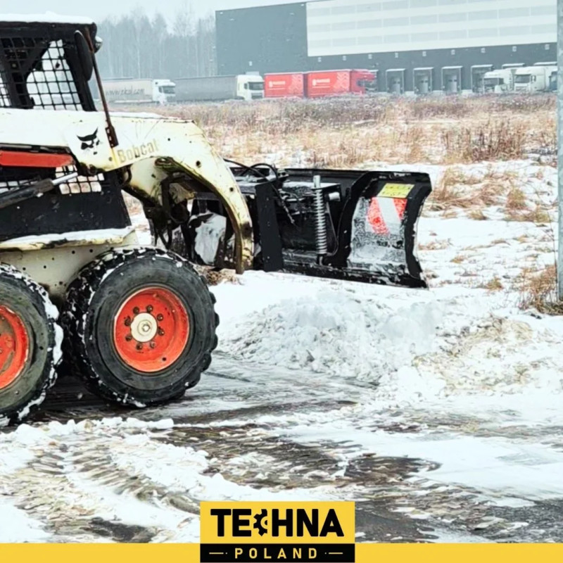 Снегоуборщик 218 см с гидравлическим поворотом - подходит для машин Bobcat, Gehl, Wacker Снегоуборщик 218 см с гидравлическим поворотом - подходит для машин Bobcat, Gehl, Wacker